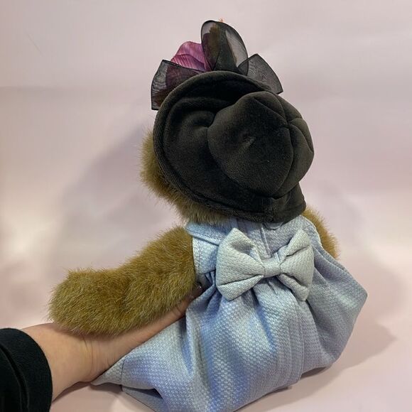 The Bearington Collection Sophie with Purple Dress and Hat with Flower Good Used - Picture 3 of 12